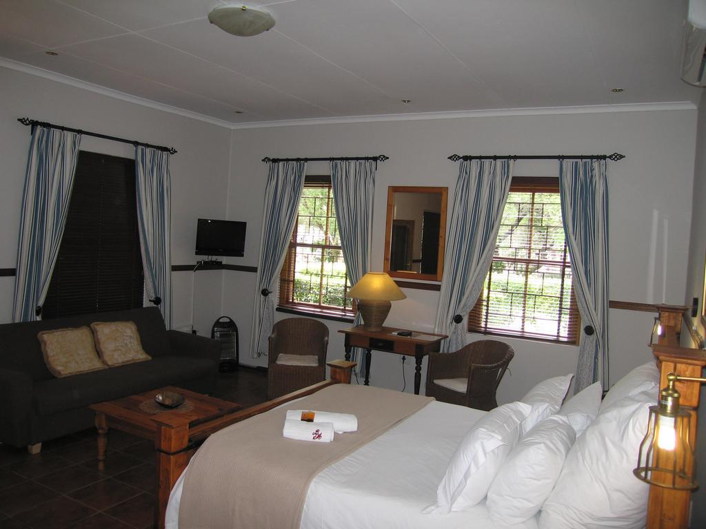 Beaufort Manor Country Lodge Beaufort West Dış mekan fotoğraf
