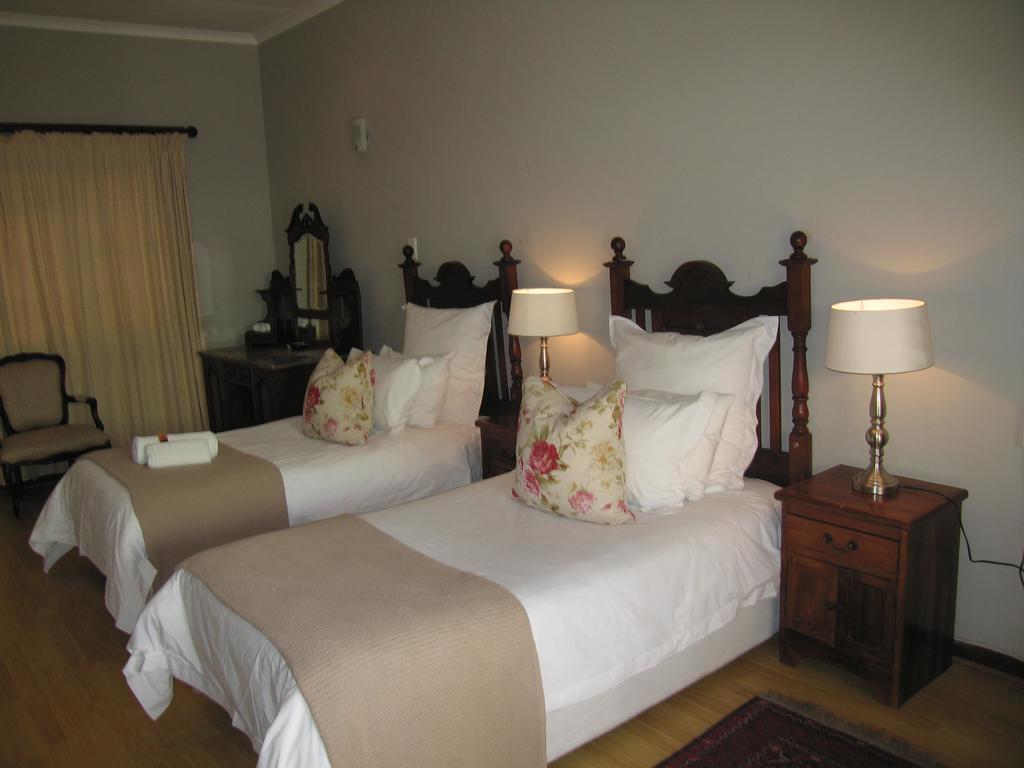 Beaufort Manor Country Lodge Beaufort West Dış mekan fotoğraf